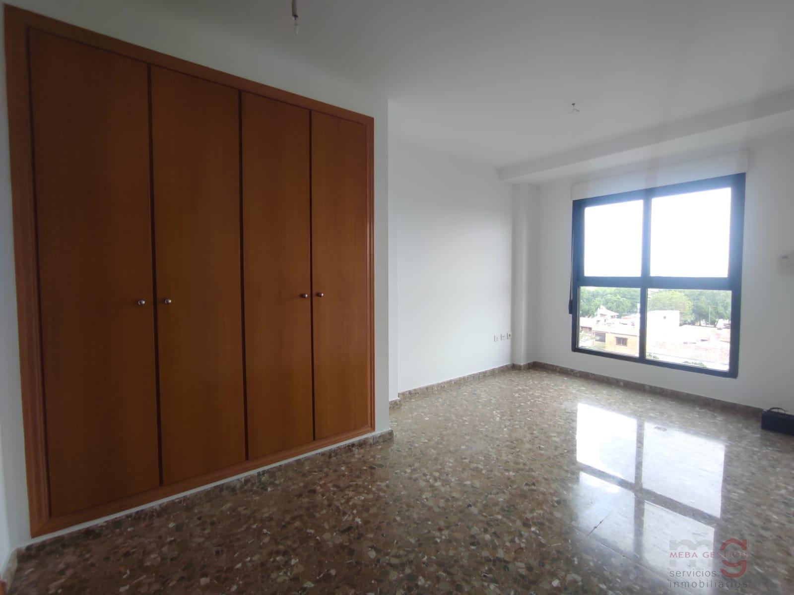 For sale of apartment in Riba-Roja de Túria