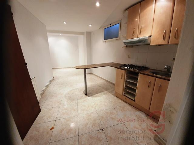 For sale of apartment in Barcelona