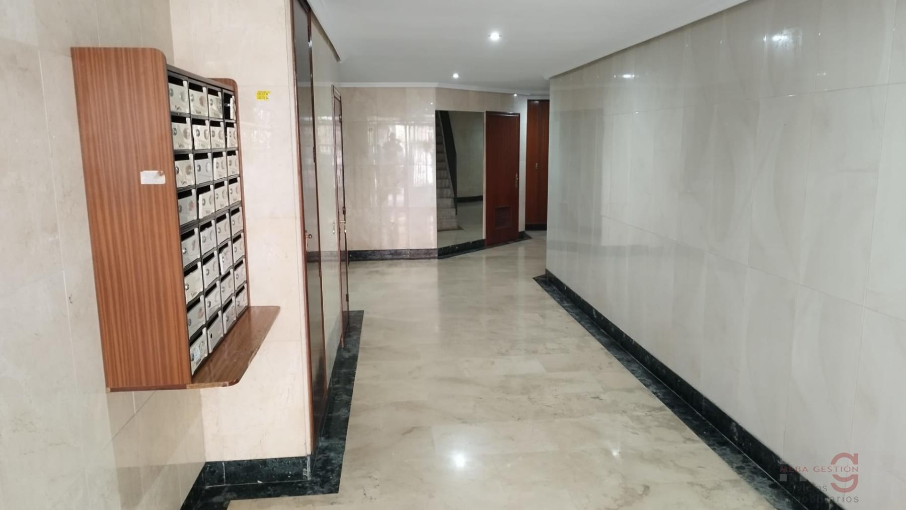 For sale of flat in Castellón