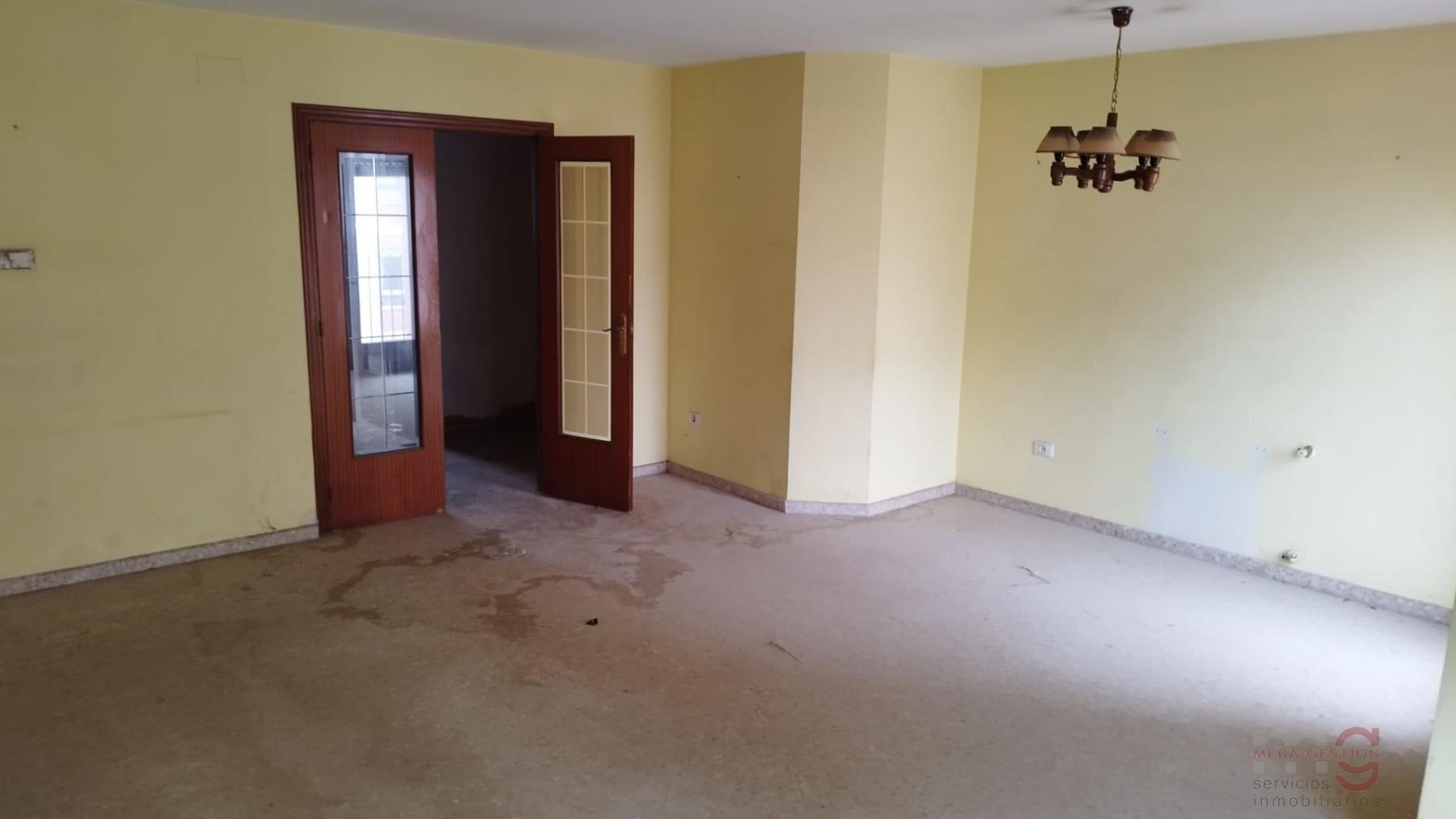 For sale of flat in Castellón