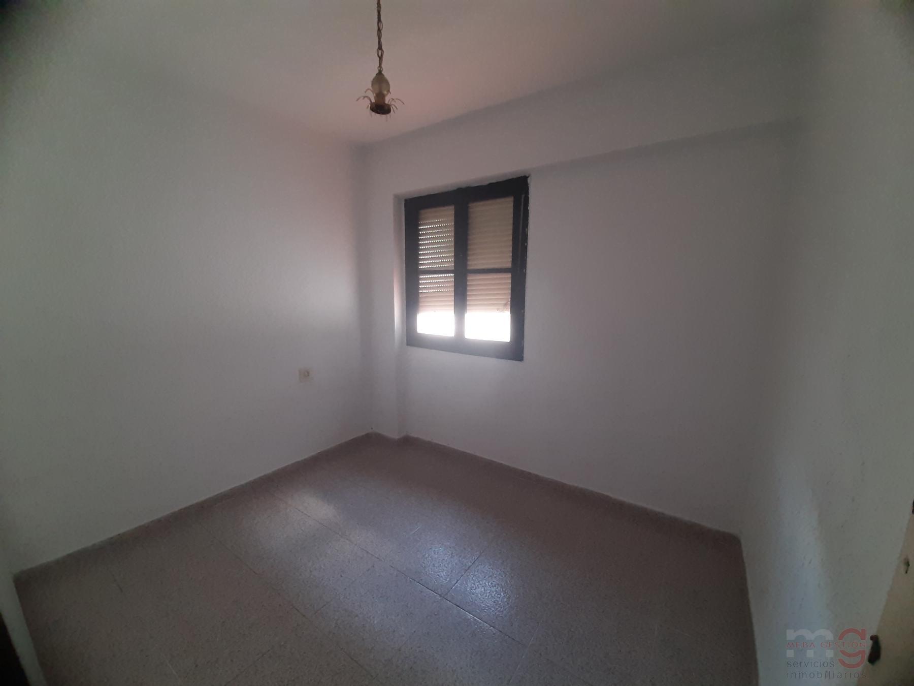 For sale of apartment in Elche-Elx