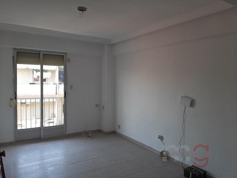 For sale of apartment in Elche-Elx