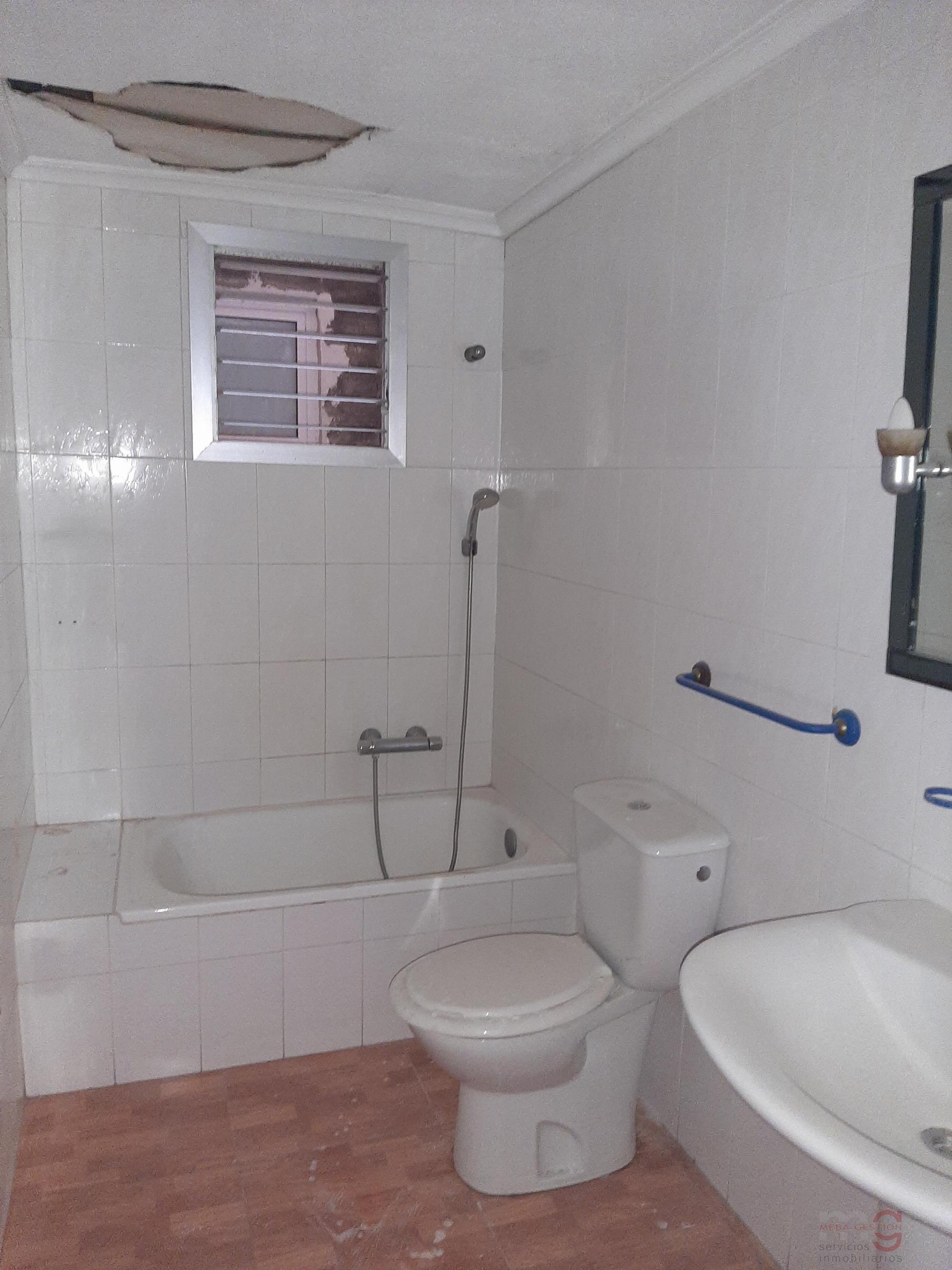 For sale of apartment in Elche-Elx