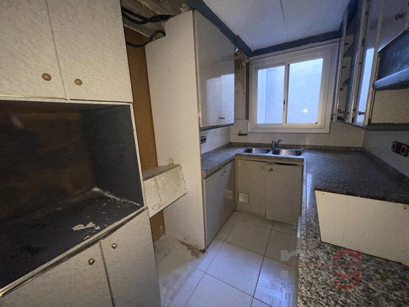 For sale of apartment in Manresa
