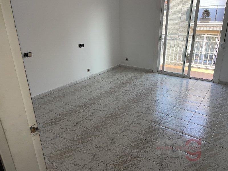 For sale of apartment in Manresa