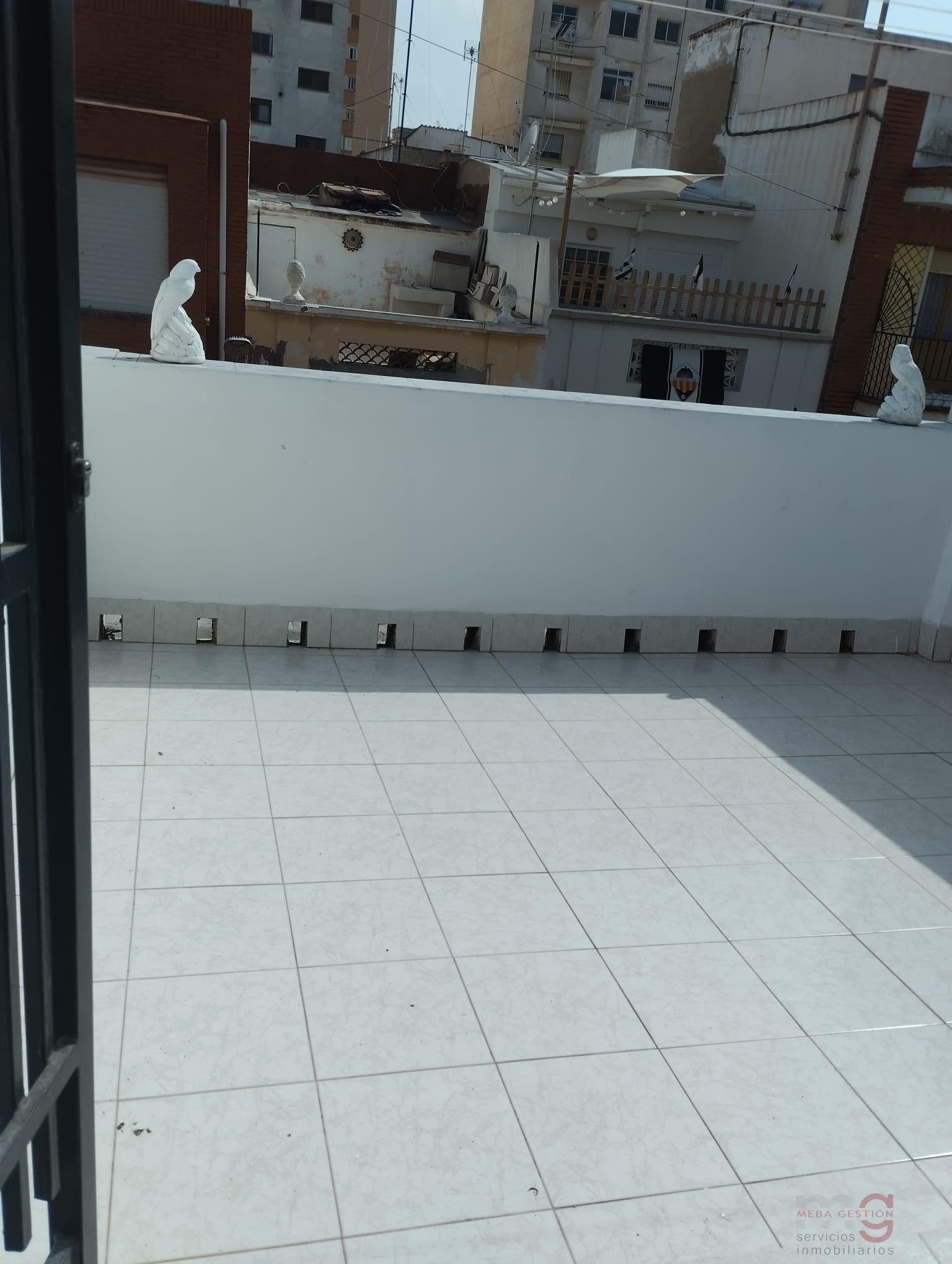For sale of house in Castellón