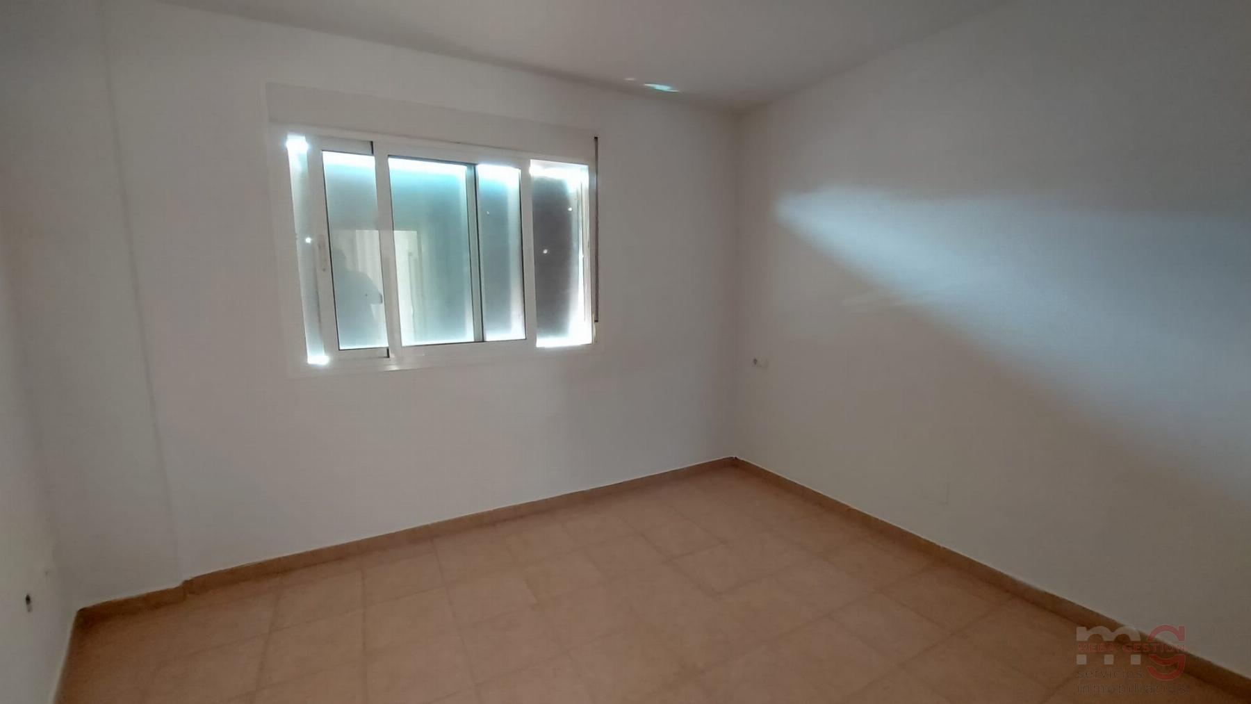 For sale of apartment in Málaga