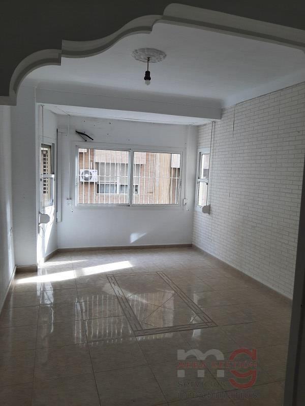 For sale of apartment in Alicante
