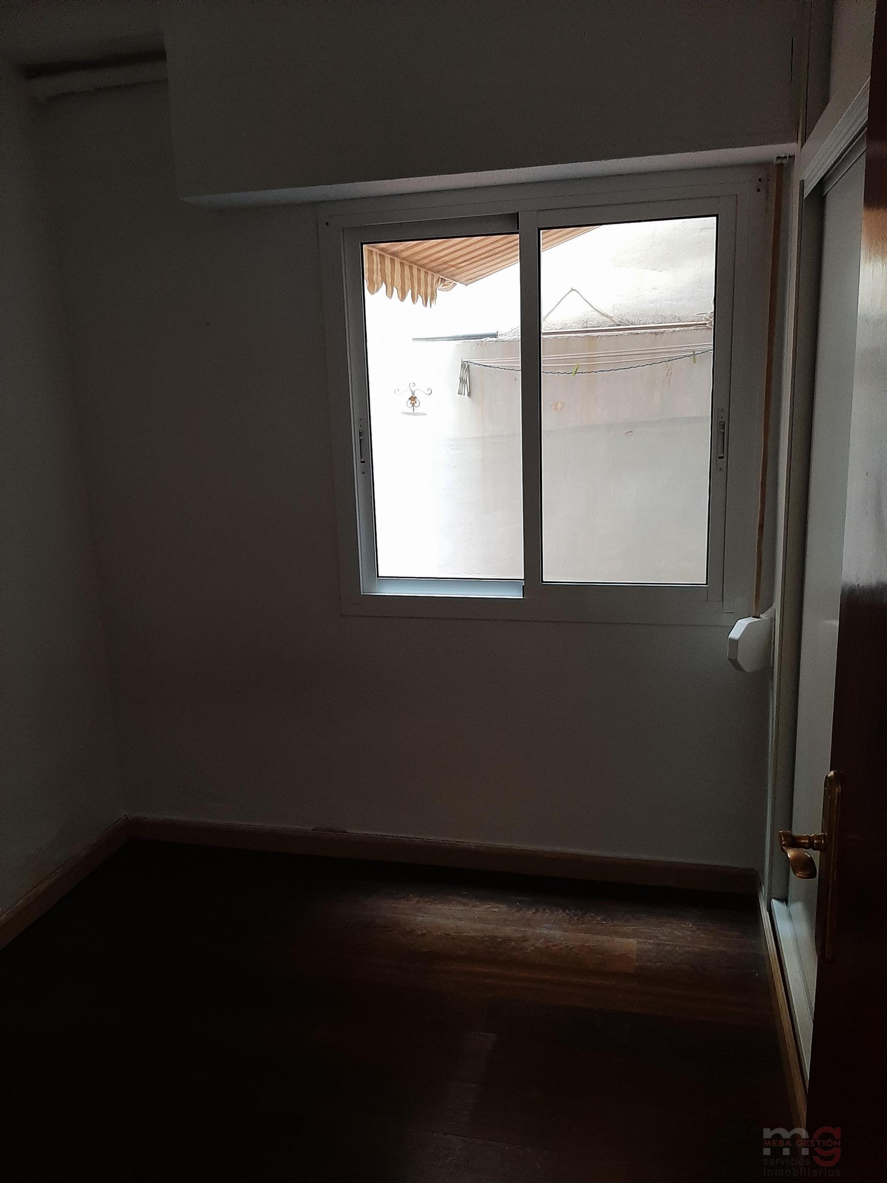 For sale of apartment in Alicante