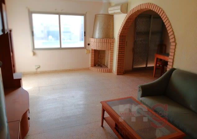 For sale of apartment in Valencia