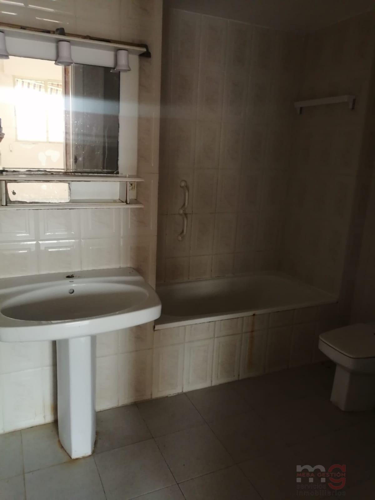 For sale of apartment in Oropesa del Mar