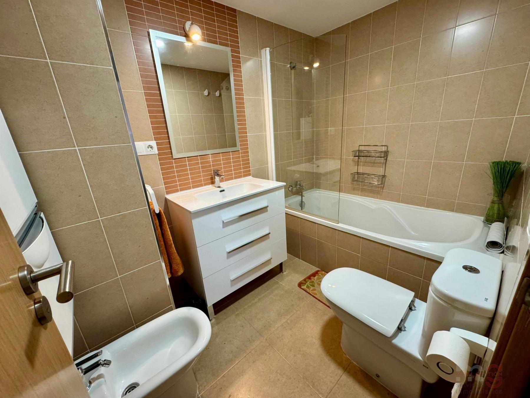 For sale of flat in Castellón