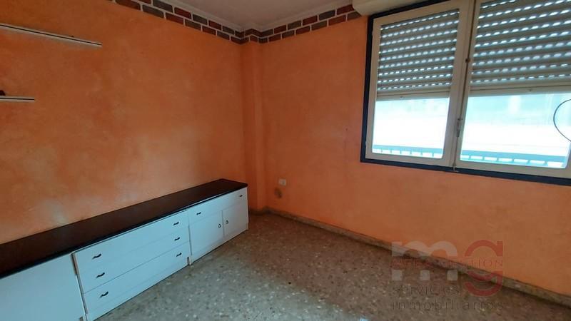For sale of apartment in Vall d Uixó