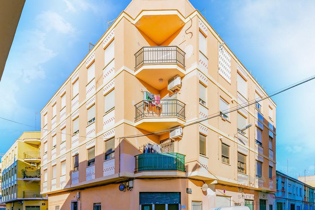 For sale of apartment in Burriana