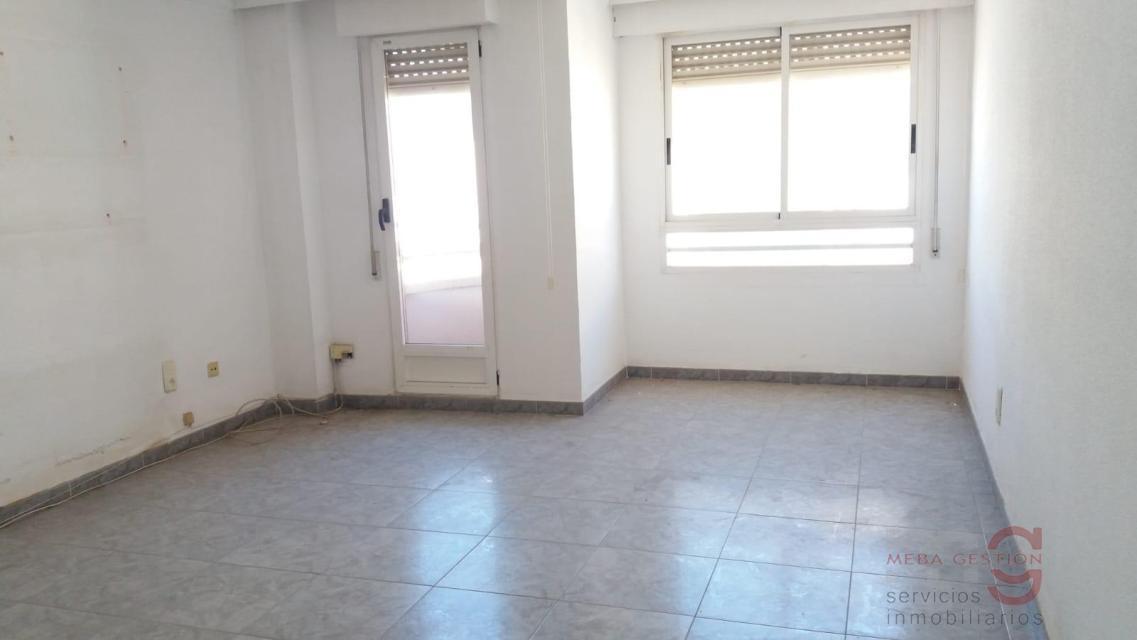 For sale of apartment in Almazora