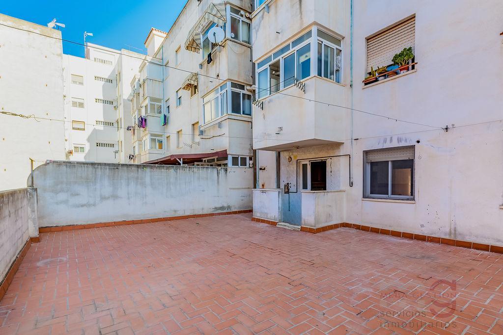For sale of apartment in Castellón