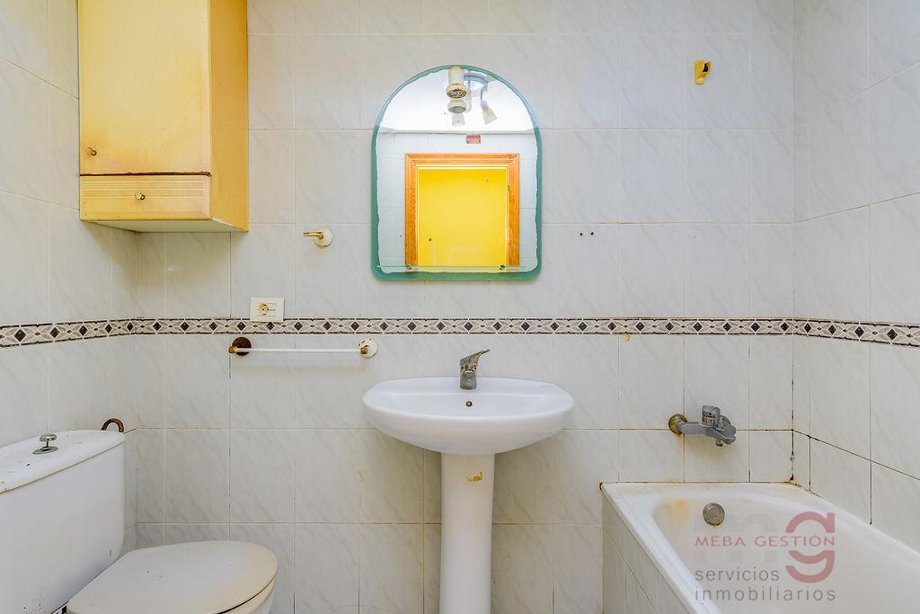 For sale of apartment in Castellón
