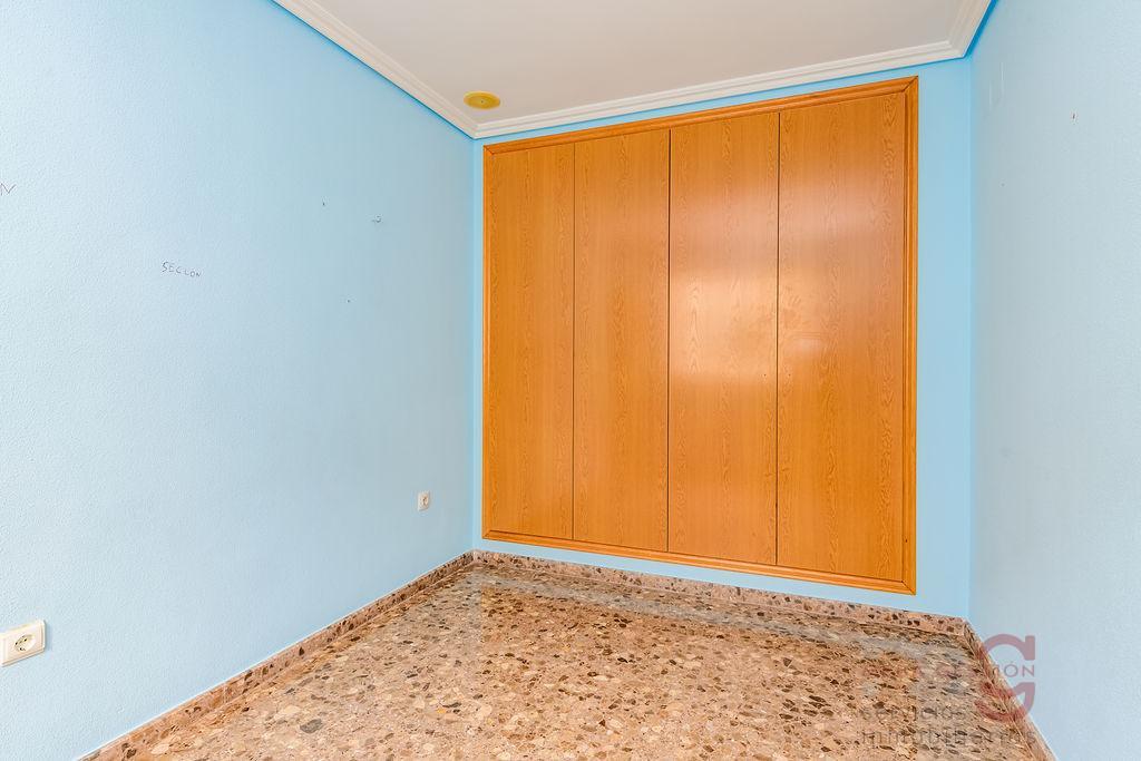 For sale of apartment in Onda