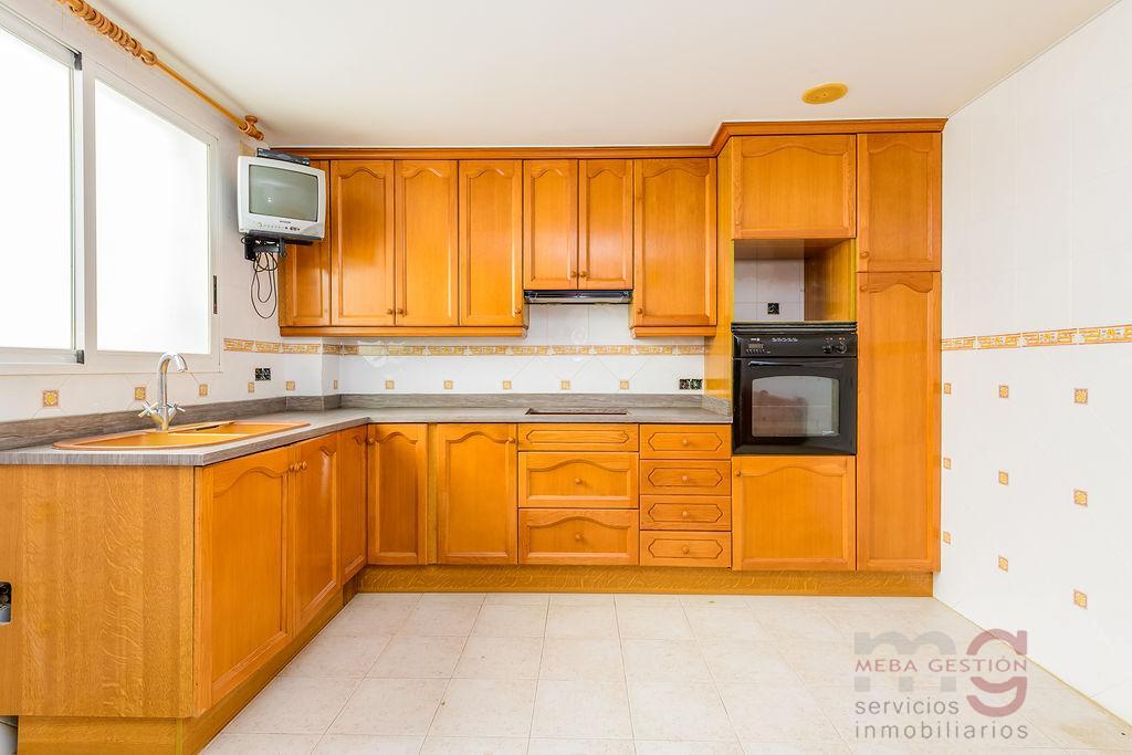 For sale of apartment in Onda