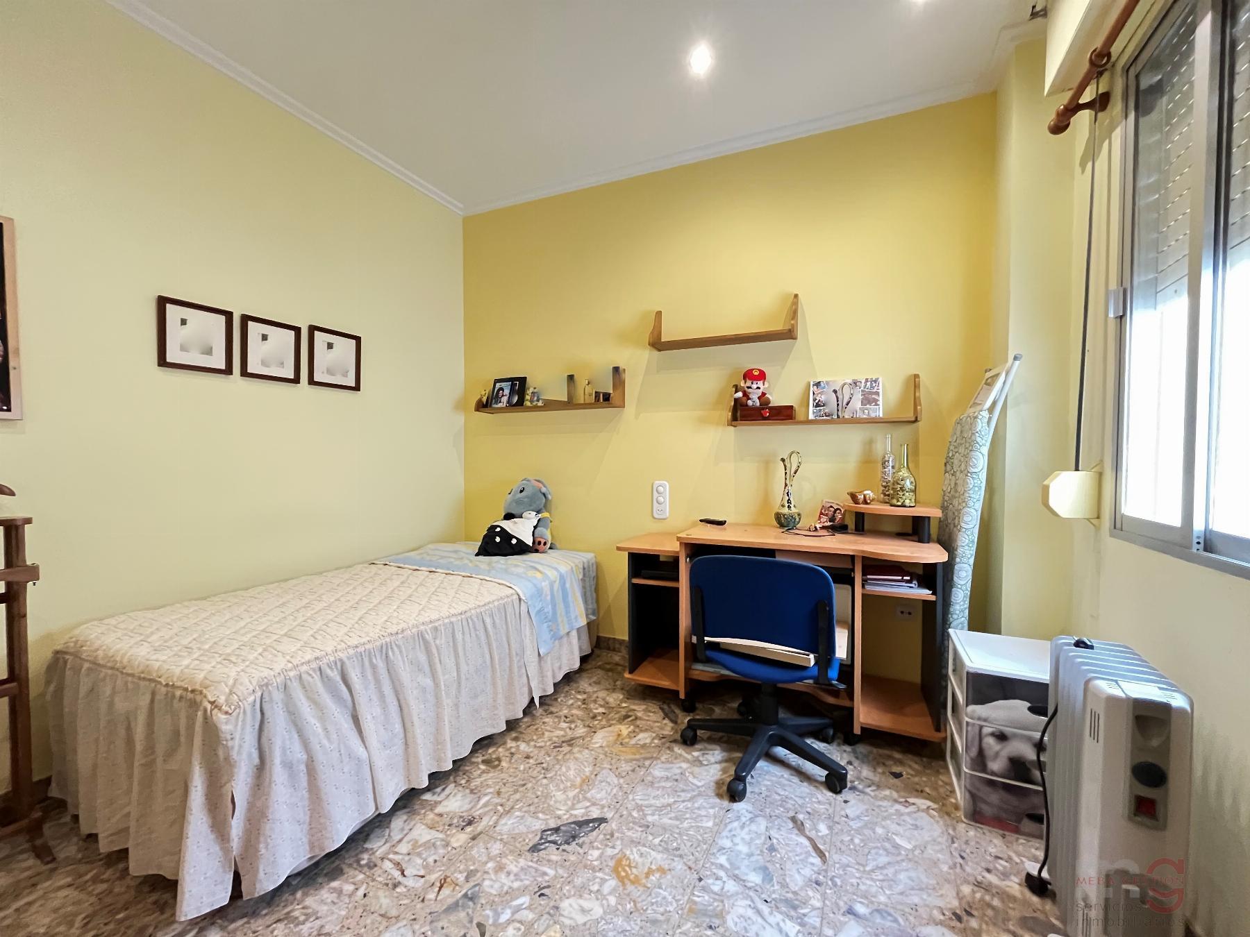 For sale of apartment in Alicante