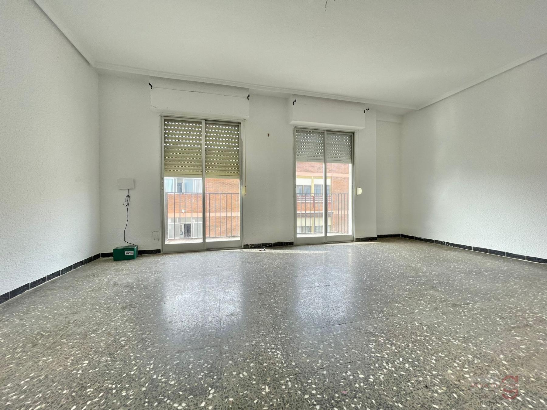 For sale of apartment in Alicante