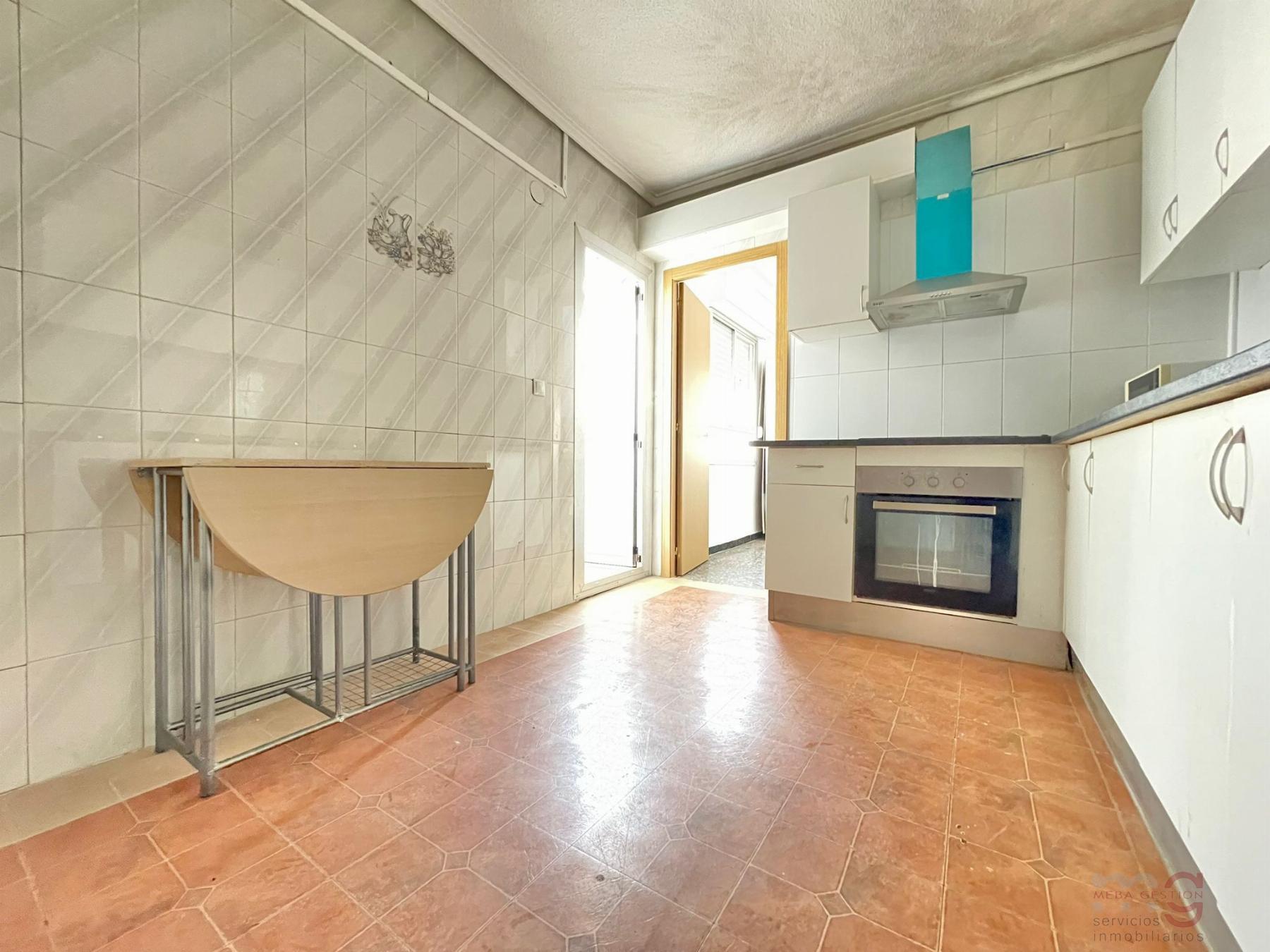 For sale of apartment in Alicante