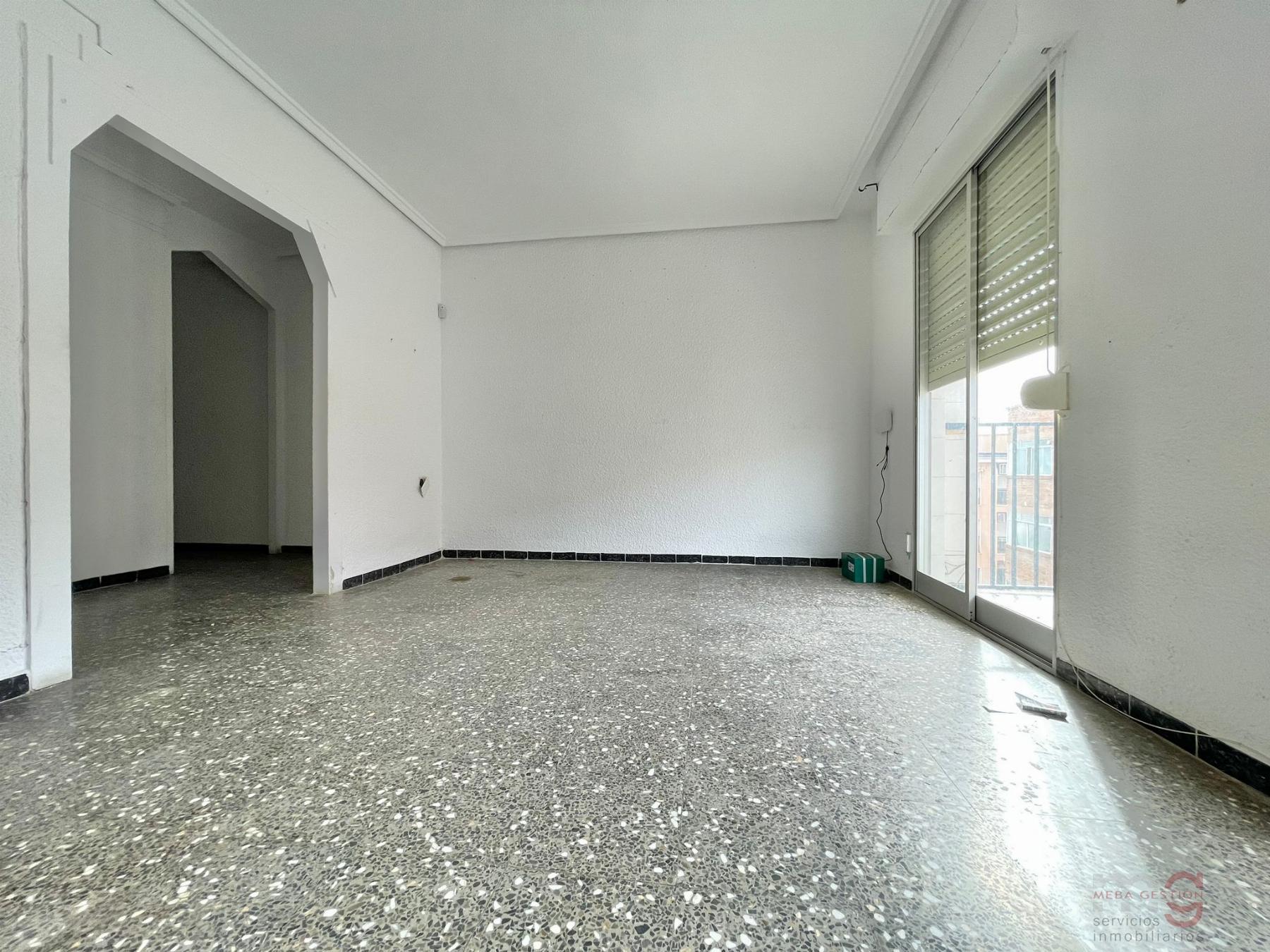 For sale of apartment in Alicante