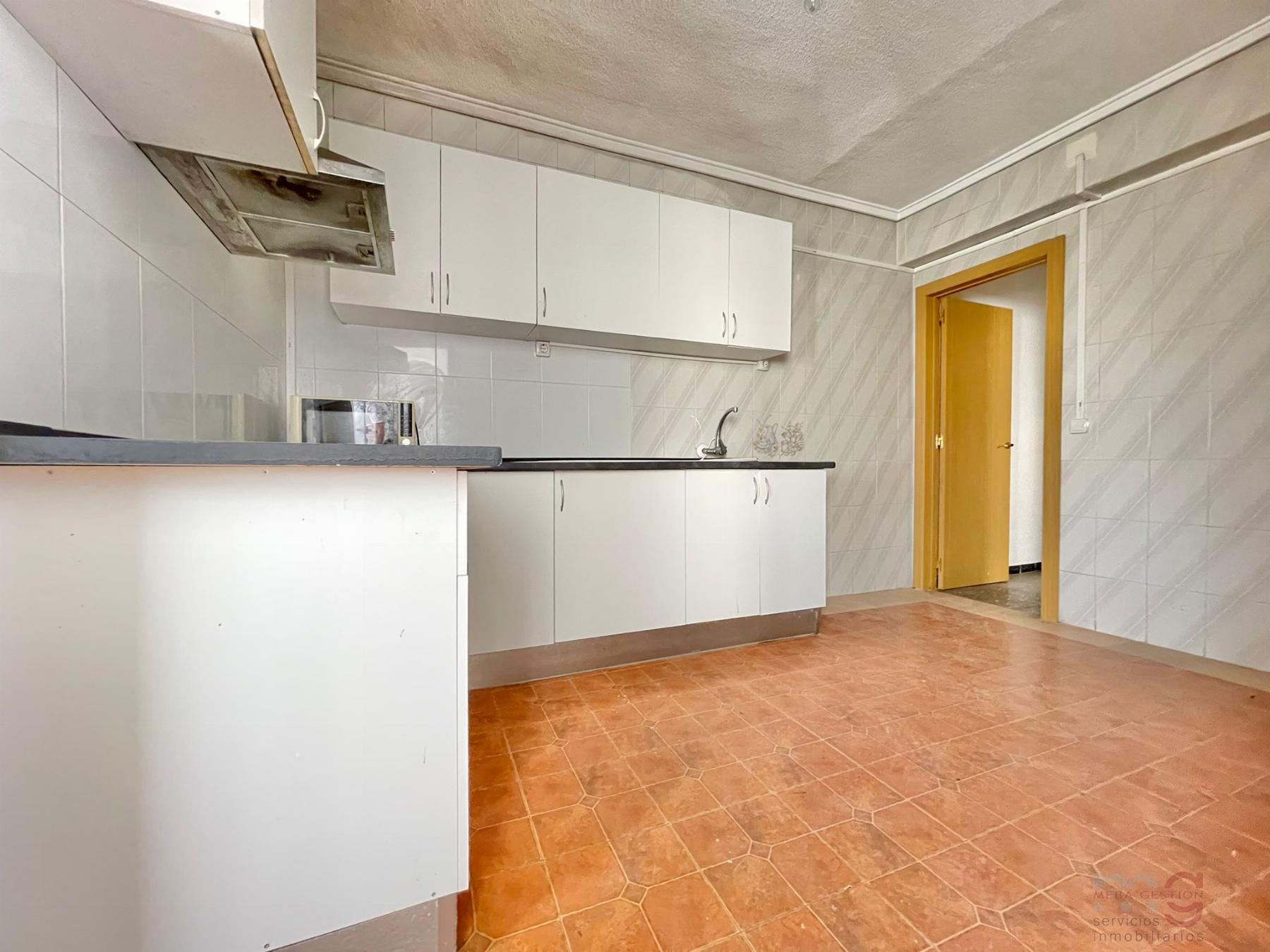 For sale of apartment in Alicante