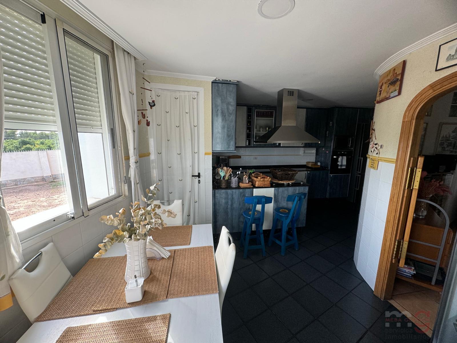 For sale of chalet in Benicasim