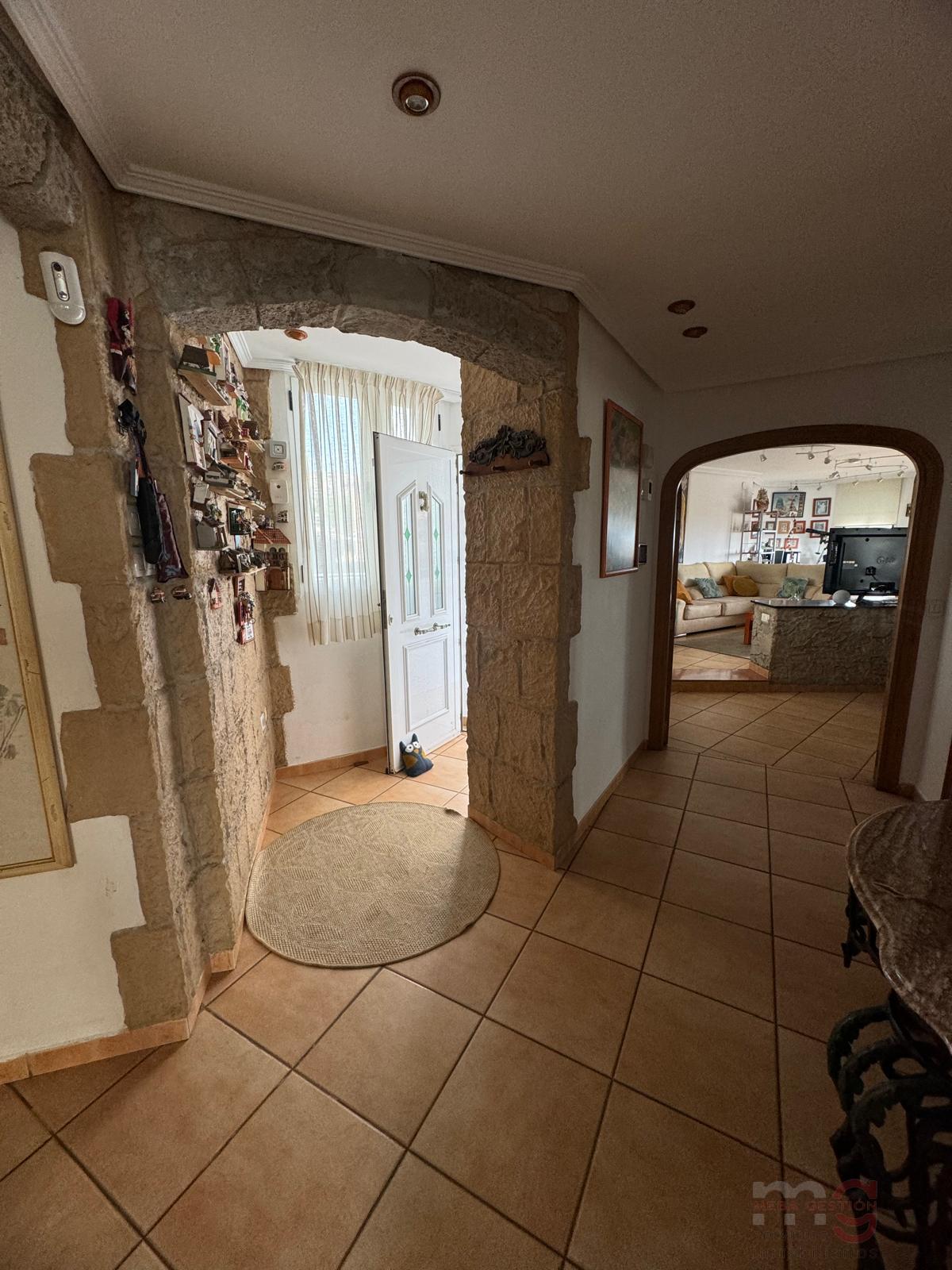 For sale of chalet in Benicasim