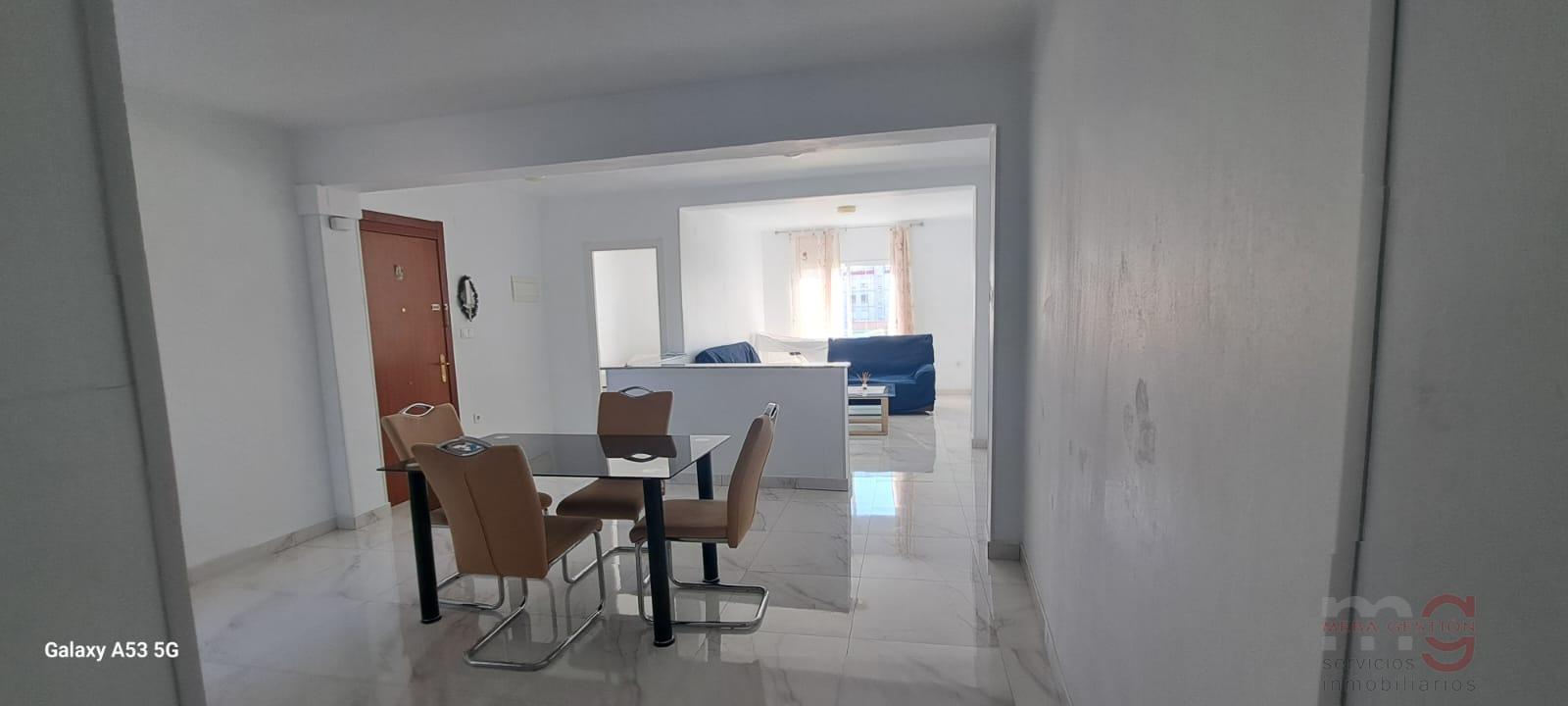 For rent of apartment in Burriana