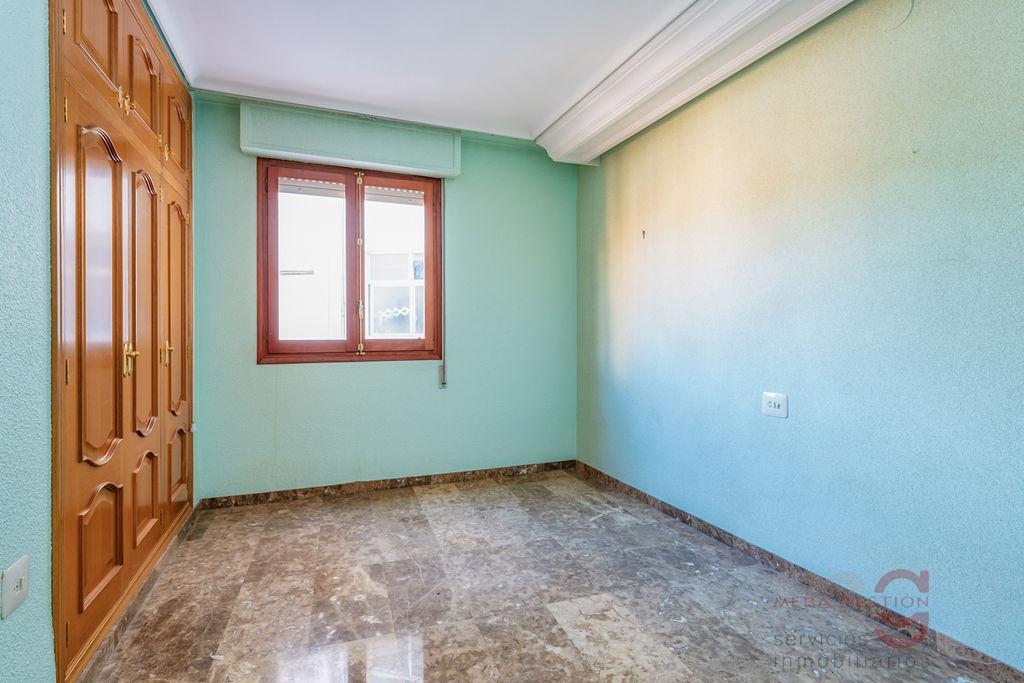 For sale of apartment in Castellón