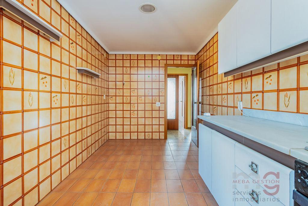 For sale of apartment in Castellón
