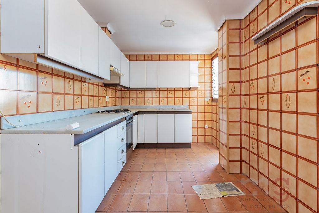 For sale of apartment in Castellón