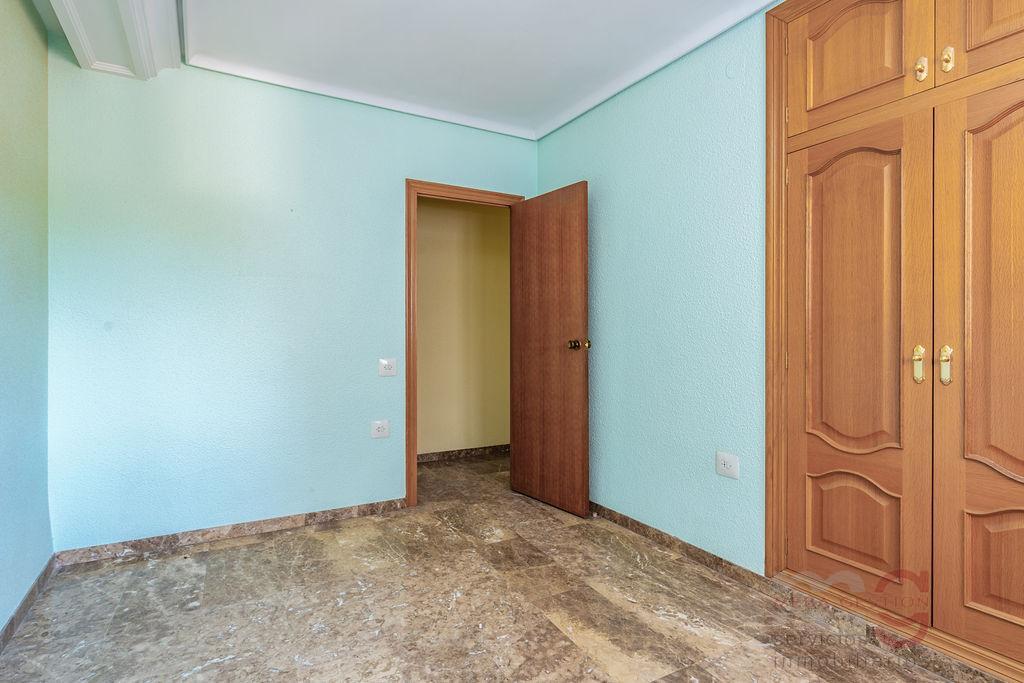 For sale of apartment in Castellón