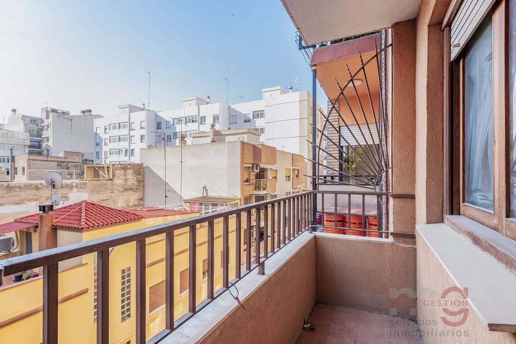For sale of apartment in Castellón
