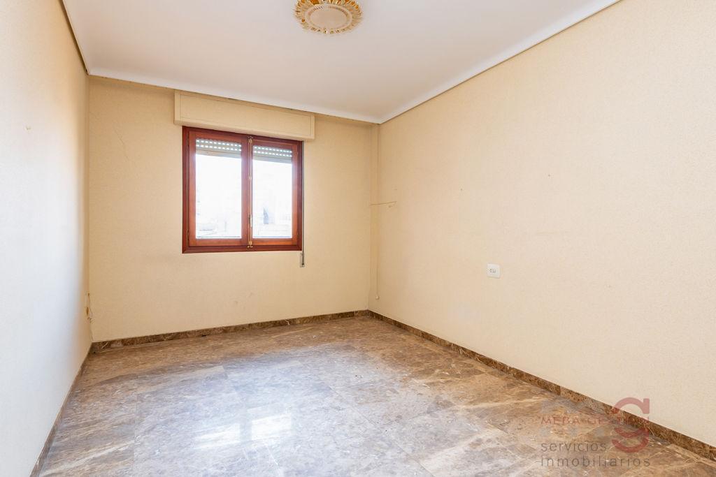 For sale of apartment in Castellón