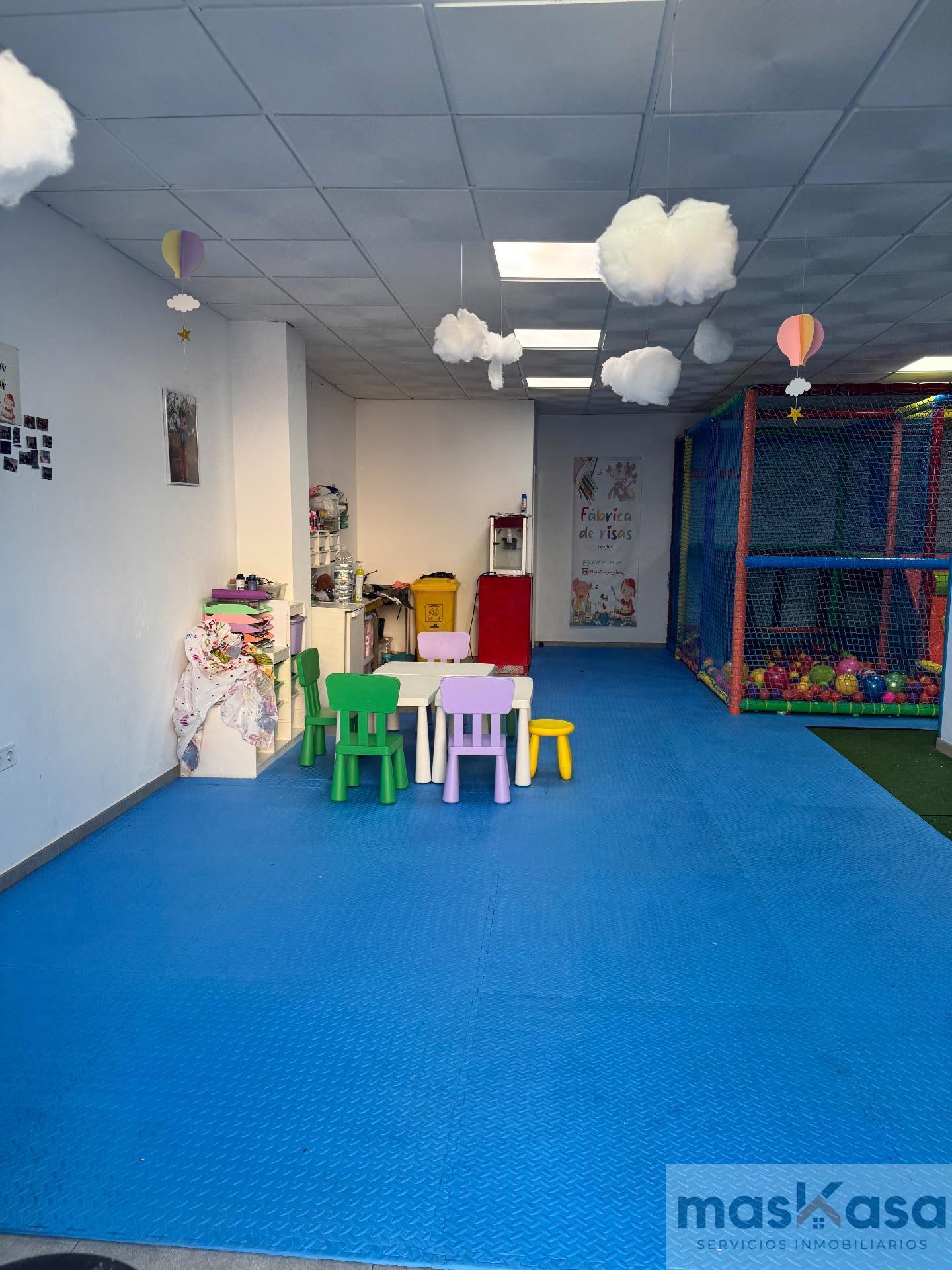 Venta de local en Los Palacios y Villafranca