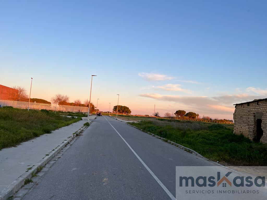 Venta de terreno en Los Palacios y Villafranca