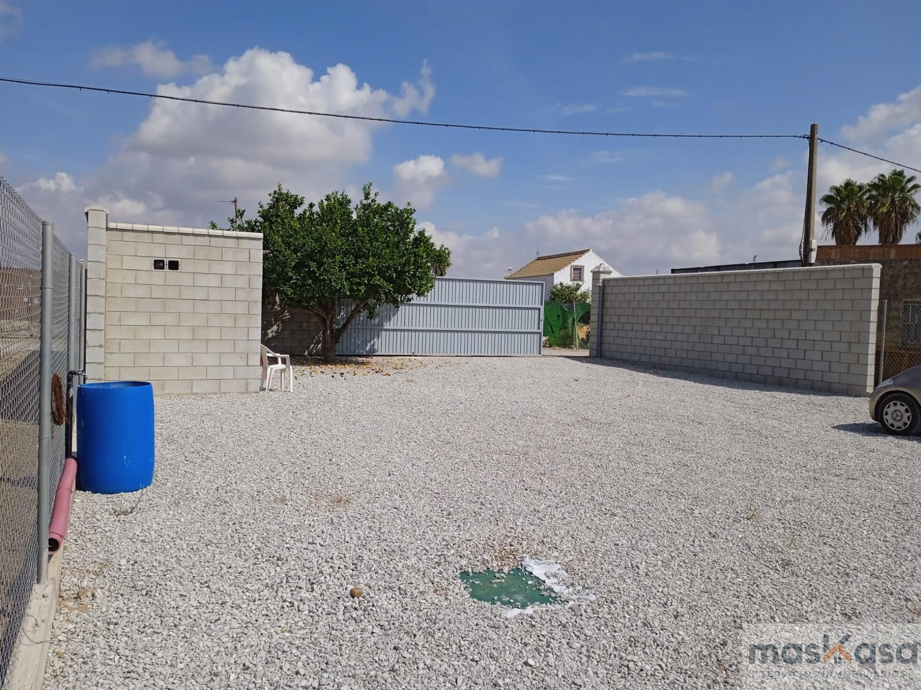 Venta de finca rústica en Los Palacios y Villafranca