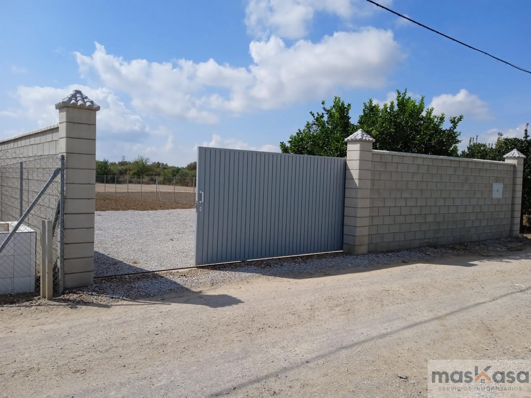 Venta de finca rústica en Los Palacios y Villafranca