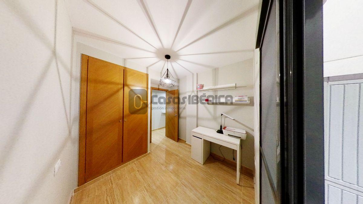 For sale of flat in Canet d En Berenguer