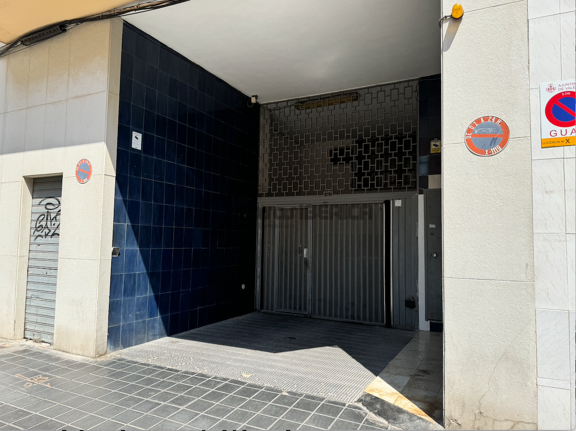 Entry/Exit
