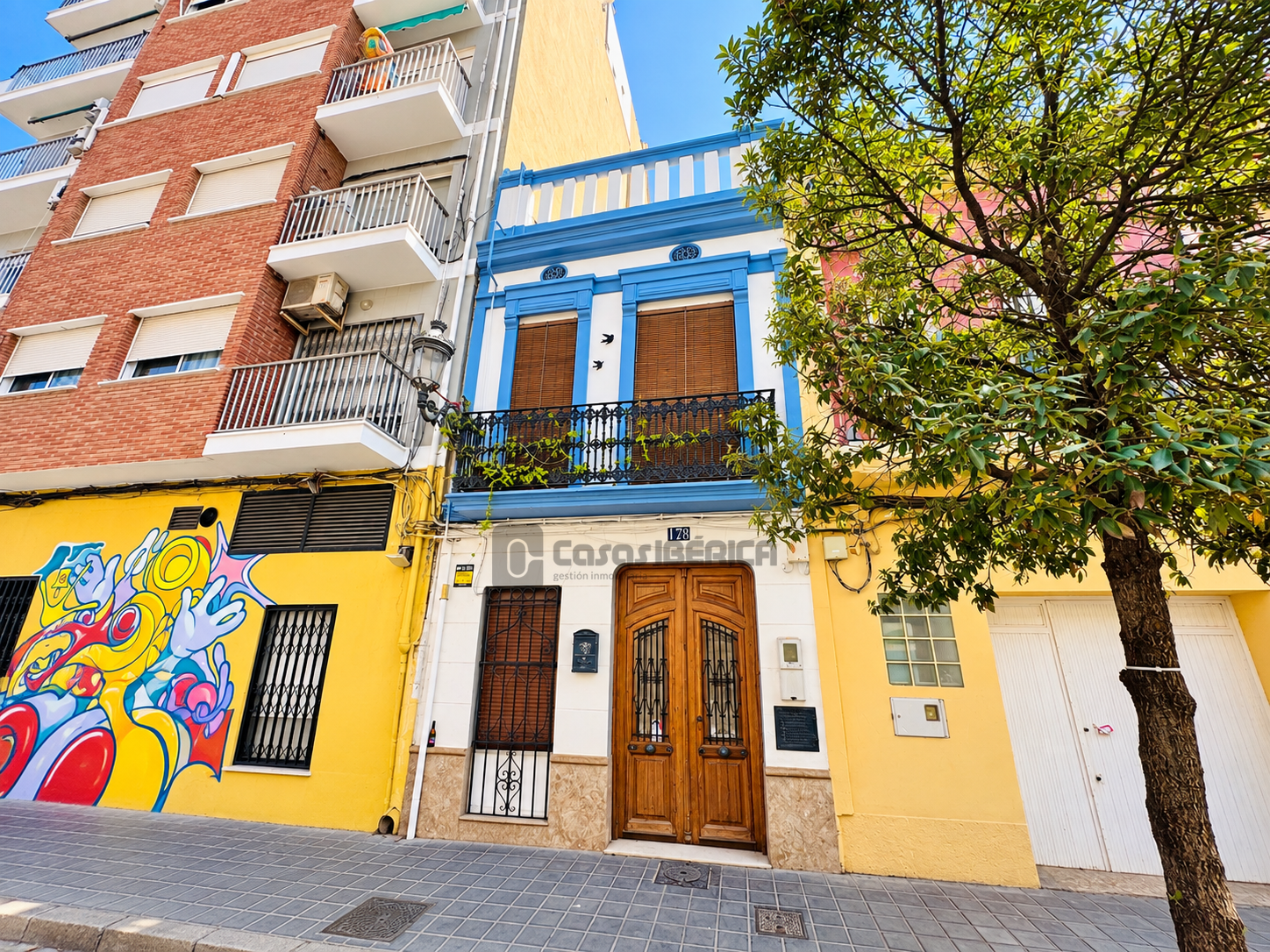 Fachada
