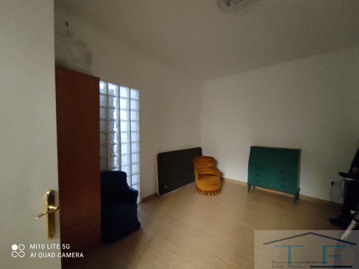 For sale of flat in Cádiz
