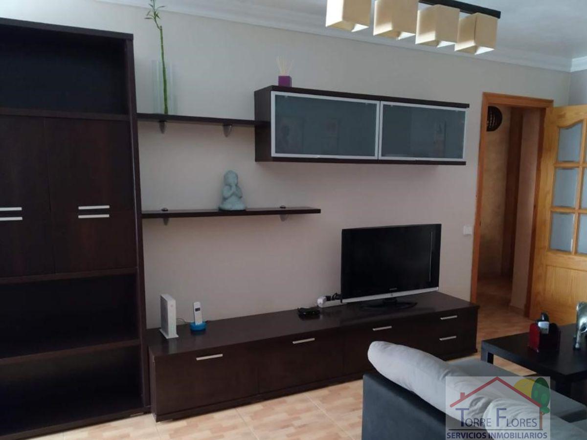 For sale of flat in San Fernando