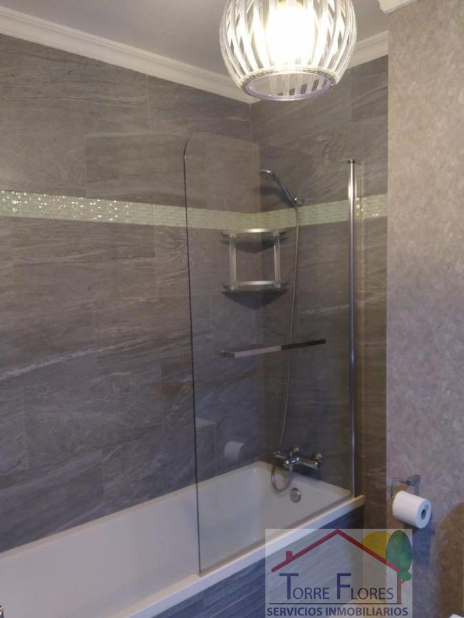 For sale of flat in San Fernando