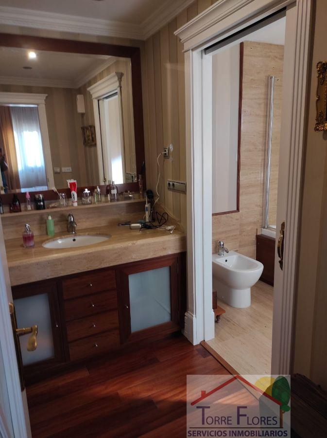 For sale of penthouse in Cádiz