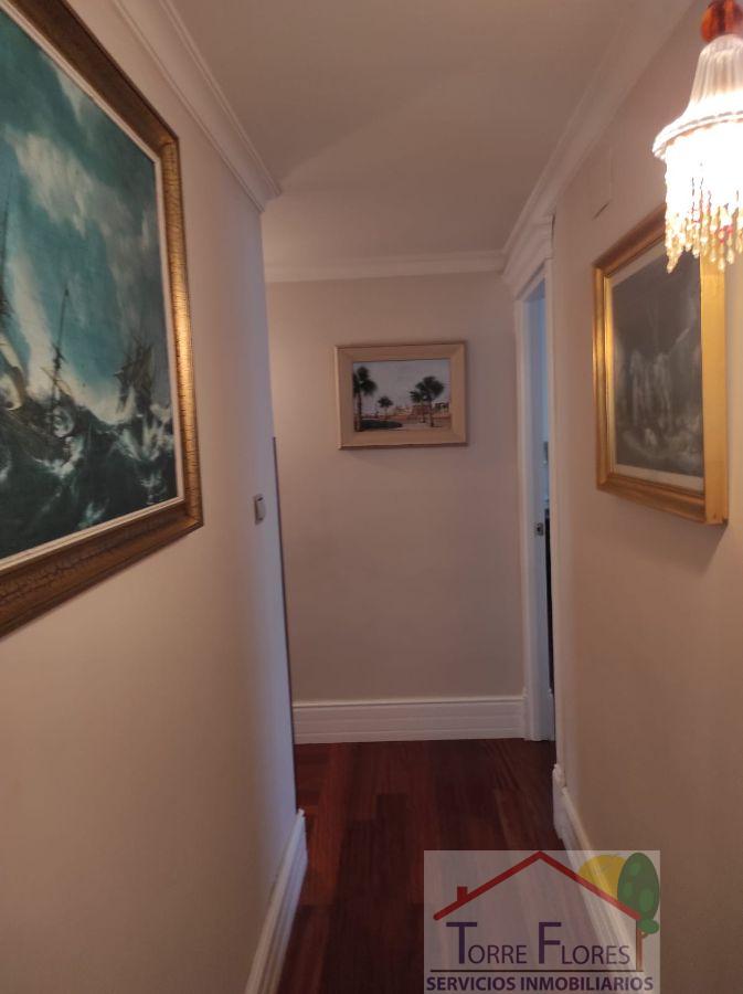 For sale of penthouse in Cádiz