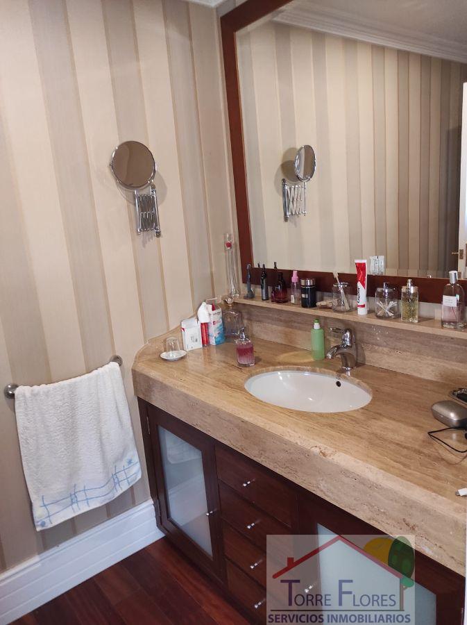 For sale of penthouse in Cádiz